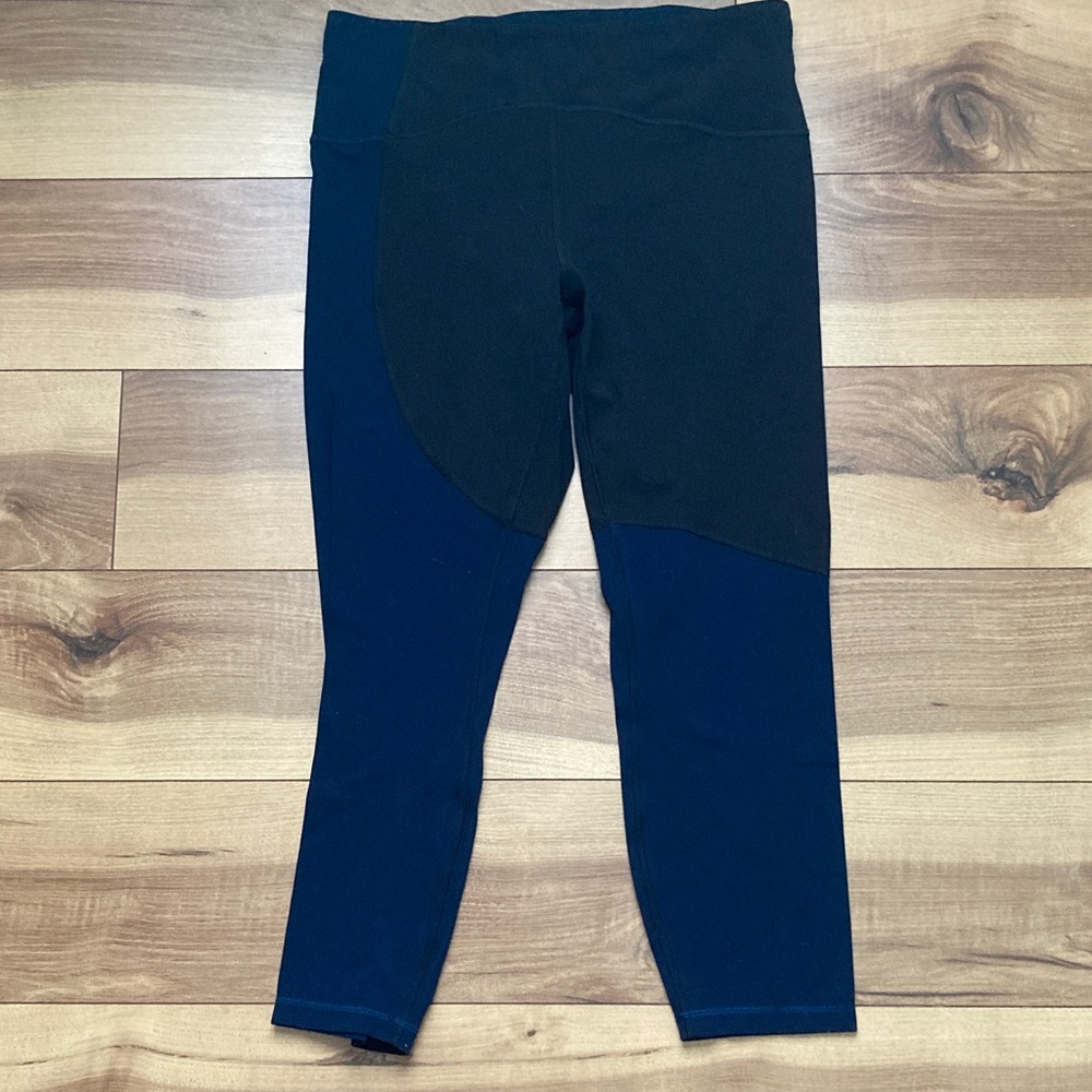 Lululemon Nulu Color Block High Rise Crop - Picture 5 of 11